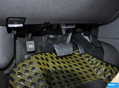 2012款 3.5L 自动 精锐天窗版 5座