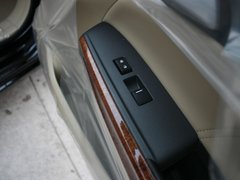 2012款 2.0L 自动 SE