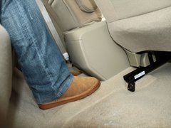 2012款 1.6L 手动 豪华型 5座