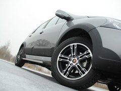 2012款 1.6L 手动 豪华型 5座