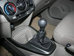 2012款 1.5L 手动 精英版