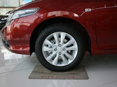 2012款 1.5L 手动 精英版