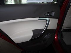 2012款 2.0L 自动 豪华版