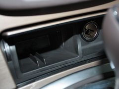 2012款 2.0L 自动 豪华版