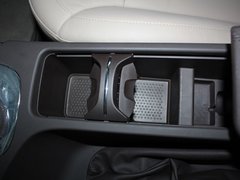2012款 2.0L 自动 豪华版