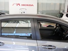 2012款 1.5L 手动 舒适版