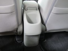 2012款 1.5L 自动 精英版