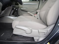 2012款 1.5L 自动 精英版