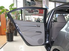 2012款 1.5L 自动 精英版
