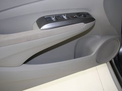 2012款 1.5L 自动 精英版