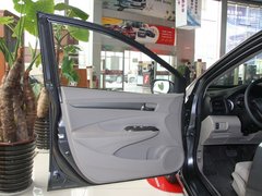 2012款 1.5L 自动 精英版