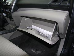 2012款 1.5L 自动 精英版