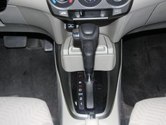 2012款 1.5L 自动 精英版