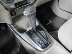 2012款 1.5L 自动 精英版