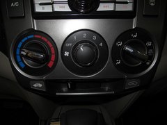 2012款 1.5L 自动 精英版