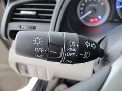 2012款 1.5L 自动 精英版