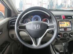2012款 1.5L 自动 精英版