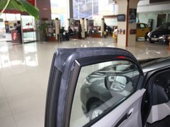 2012款 1.5L 自动 精英版