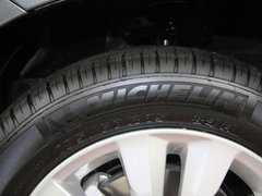 2012款 1.5L 自动 精英版
