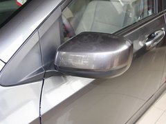 2012款 1.5L 自动 精英版