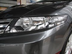 2012款 1.5L 自动 精英版