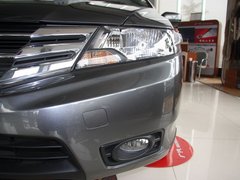 2012款 1.5L 自动 精英版