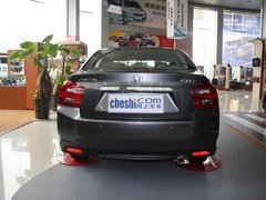 2012款 1.5L 自动 精英版