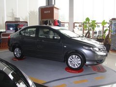 2012款 1.5L 自动 精英版