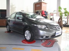 2012款 1.5L 自动 精英版