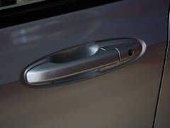 2012款 1.5L 自动 精英版