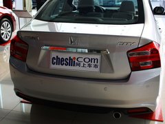 2012款 1.5L 自动 精英版