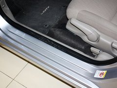 2012款 1.5L 自动 旗舰版