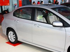 2012款 1.5L 自动 旗舰版