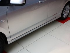 2012款 1.5L 自动 旗舰版