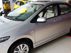 2012款 1.5L 自动 旗舰版