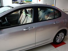 2012款 1.5L 自动 旗舰版