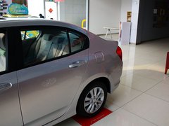 2012款 1.5L 自动 旗舰版