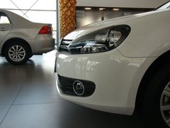 2012款 1.6L 自动 时尚型