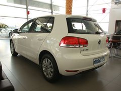 2012款 1.6L 自动 时尚型