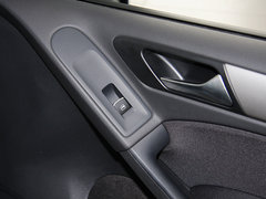 2012款 1.6L 手动 时尚型