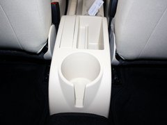 2012款 1.6L 自动 时尚型