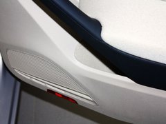 2012款 1.6L 自动 时尚型