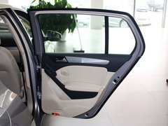2012款 1.6L 自动 时尚型