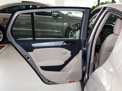 2012款 1.6L 自动 时尚型
