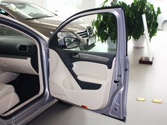 2012款 1.6L 自动 时尚型