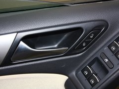 2012款 1.6L 自动 时尚型