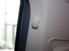 2012款 1.6L 自动 时尚型