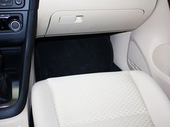 2012款 1.6L 自动 时尚型