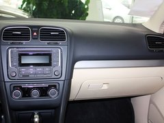 2012款 1.6L 自动 时尚型