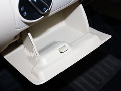 2012款 1.6L 自动 时尚型